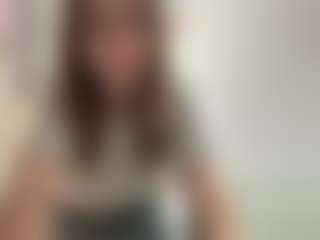 Live cam show with WillaAlanis - Body Massage on Milfs Live