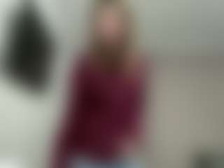 Live cam show with WillaAlanis - Hairy Pussy on CamSodaAdn