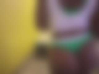 DeeliciousDTB's Live Sex Cam Show