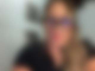 wongvaleri288's Live Sex Cam Show
