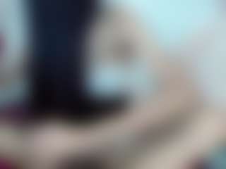 Live cam show with Adelapineda - Orgasm on sexylive.show
