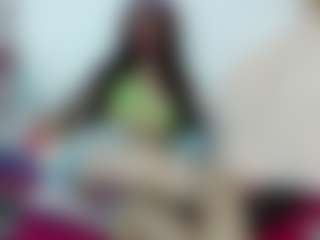 Adelapineda's Live Sex Cam Show