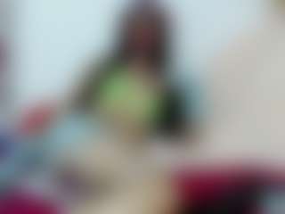 Adelapineda's Live Sex Cam Show