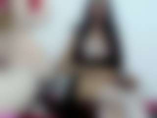 Cam Show en direct de Adelapineda