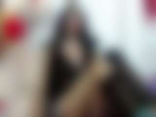 Adelapineda's Live Sex Cam Show