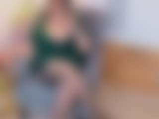Live cam show with AryaEvee - Tittyfuck on Camsoda