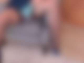 AryaEvee's Live Sex Cam Show