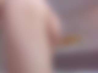 Live cam show with Camilla-Kell - Doggy on Sweet Sext