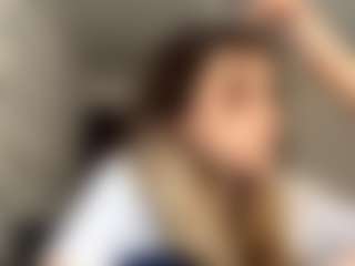 CarriVenema's Live Sex Cam Show