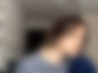 CarriVenema's Live Sex Cam Show