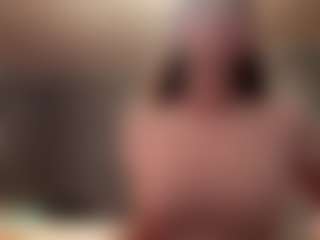 Live cam show with CarriVenema - Ass Clapping on SinfulBabes