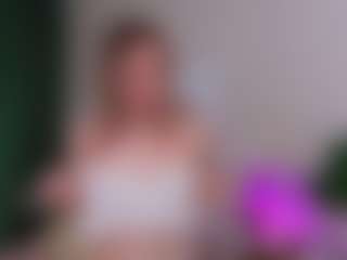 Live cam show with EllisLegrow - Body Massage on Nude Chat * 1 On 1 Webcam Sex * Live Cam Show
