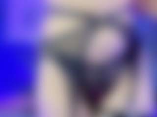 Elynvall01's Live Sex Cam Show
