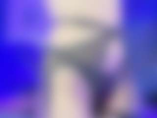 Elynvall01's Live Sex Cam Show