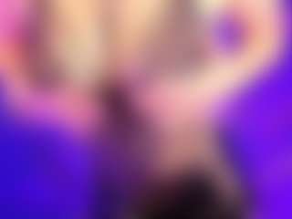 Elynvall01's Live Sex Cam Show