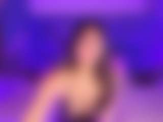 Show in cam erotica live di Elynvall01