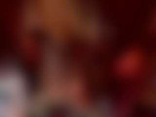 emmyrobinson192's Live Sex Cam Show