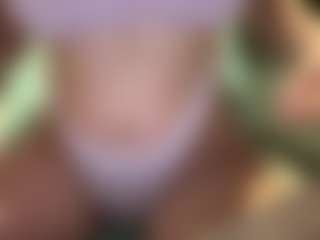 Live cam show with kailaniflow - Fingering on Dare Cams