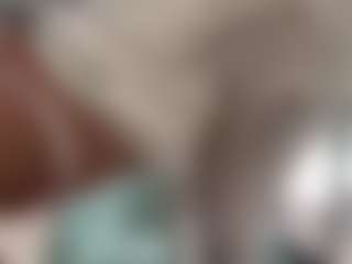 Live cam show with kailaniflow - Shaved Pussy Brown Hair on Dare Cams