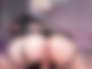 Live cam show with Kendall-Milleer - Wet on TottyGirls
