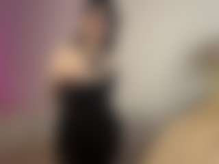 Live cam show with LanaLutzx - Gagging on SpankPalCams