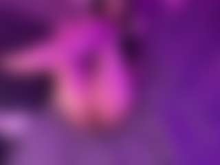 Live cam show with LanaLutzx - Facial Piercings on Camsoda Late Night