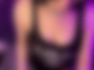 LanaLutzx's Live Sex Cam Show