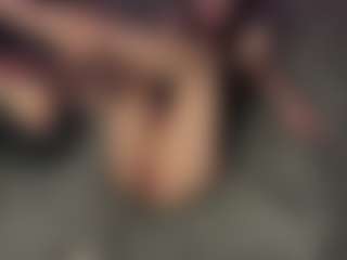 Live cam show with LanaLutzx - Average on xxxlivecams.org