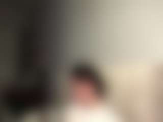Live cam show with MamieBreedan - Squirt on Camming Site
