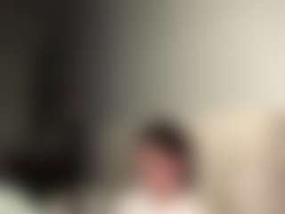 Live cam show with MamieBreedan - New Teen (18+) on TottyGirls