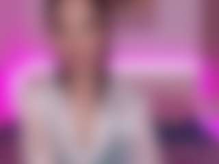 Live cam show with Ohmy-Linda - Shaved on Mixed Magazine Live