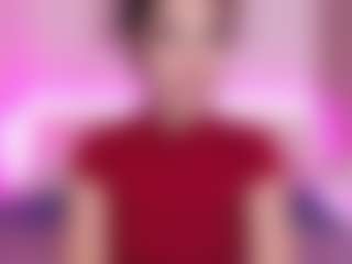 Live cam show with Ohmy-Linda - Eating Pussy on SpankPalCams