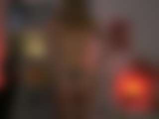 Live cam show with RachelMoore18 - New Young Adult on SpunkLive