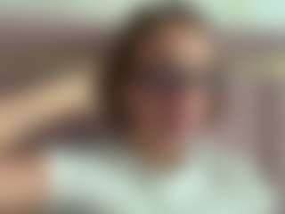 Thea's Live Sex Cam Show