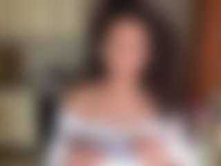 Live cam show with Carmen - Brown Hair Teen (18+) on Camsoda Late Night