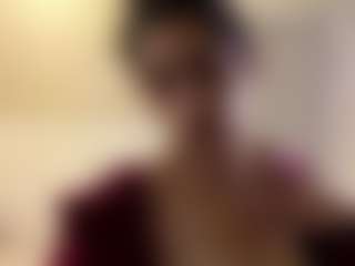 Live cam show with Carmen - Facial Piercings on Camversity