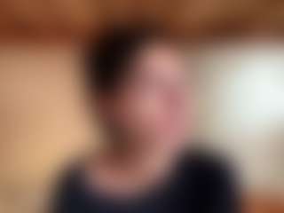 Live cam show with Carmen - Public on Instabang