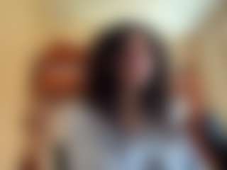 Live-Cam-Show mit Carmen - Skinny auf Camsoda