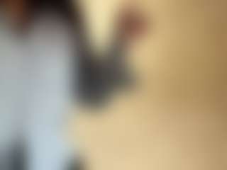 Live cam show with Carmen - Flashing on CSO-WL