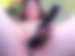 Live cam show with violettabond - Lush on CamSodaAdn