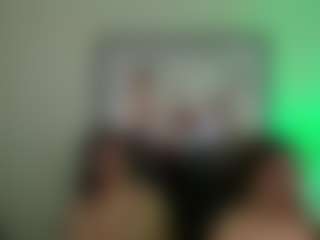 Live cam show with violettabond - Cock Rating on Camsoda