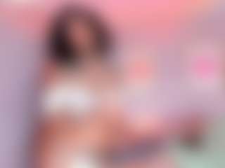 Live cam show with AliceBanks - Cum on Chatstar