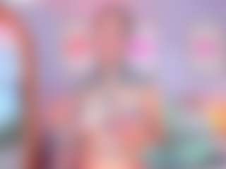 Live cam show with AliceBanks - Petite on xplaylive.com