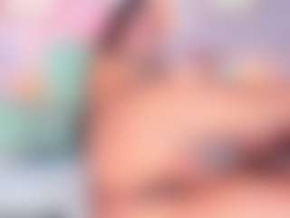 Live cam show with AliceBanks - Double Penetration on CamwithHer