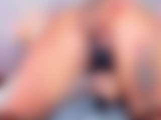 AliceBanks's Live Sex Cam Show