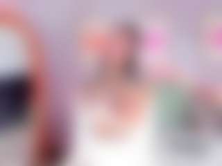 Live cam show with AliceBanks - Skinny on live18s.com