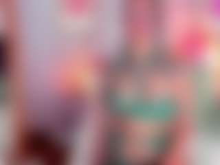 Эротическая трансляция с AliceBanks — Skinny на Camsoda