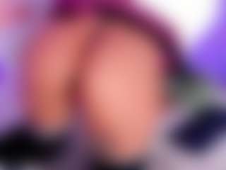 AliceBanks's Live Sex Cam Show