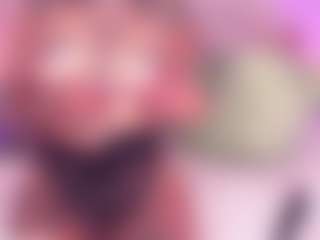 Live cam show with AliceBanks - Athletic Tattoos on SquirtSoMuch