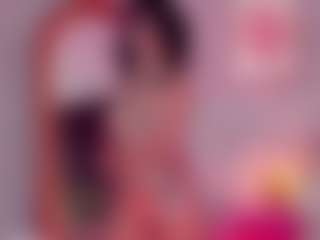 Live cam show with AliceBanks - Skinny on Camsoda